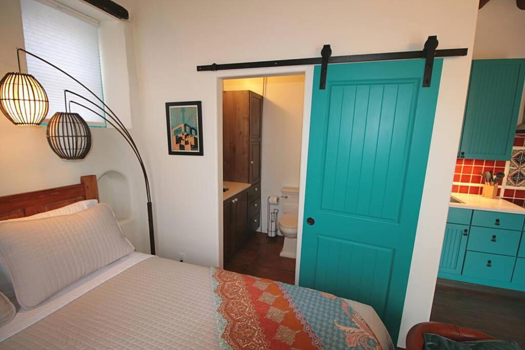 סנטה פה Closson Studio - Stylish - Near Plaza - Queen Bed מראה חיצוני תמונה